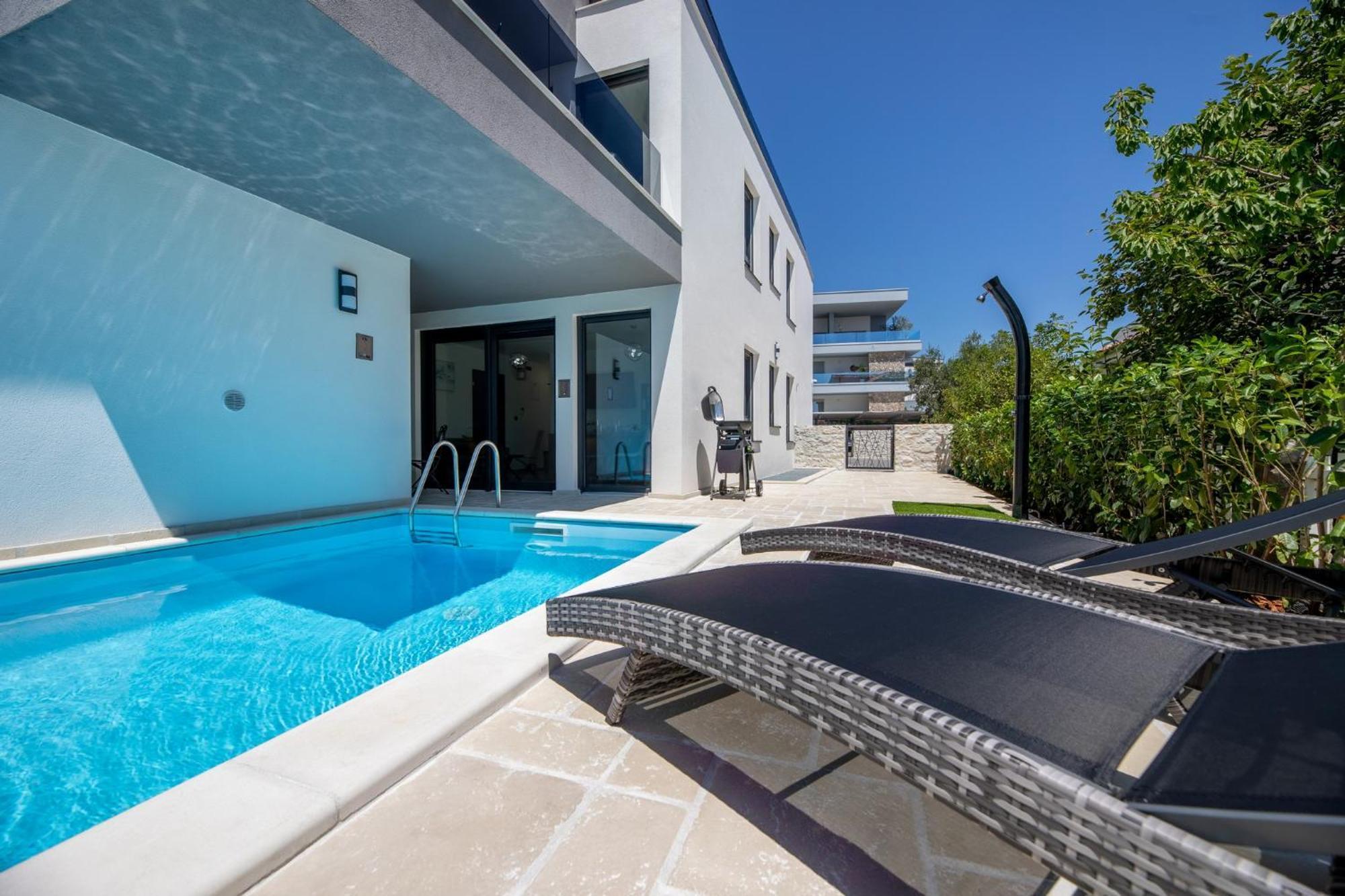 Luxury Villa Adria Apartments Krk Town Exterior photo